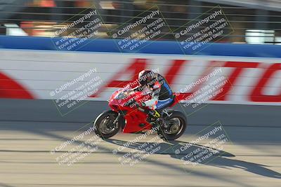 media/Nov-26-2022-Fastrack Riders (Sat) [[b001e85eef]]/Level 3/Session 1 Front Straight/